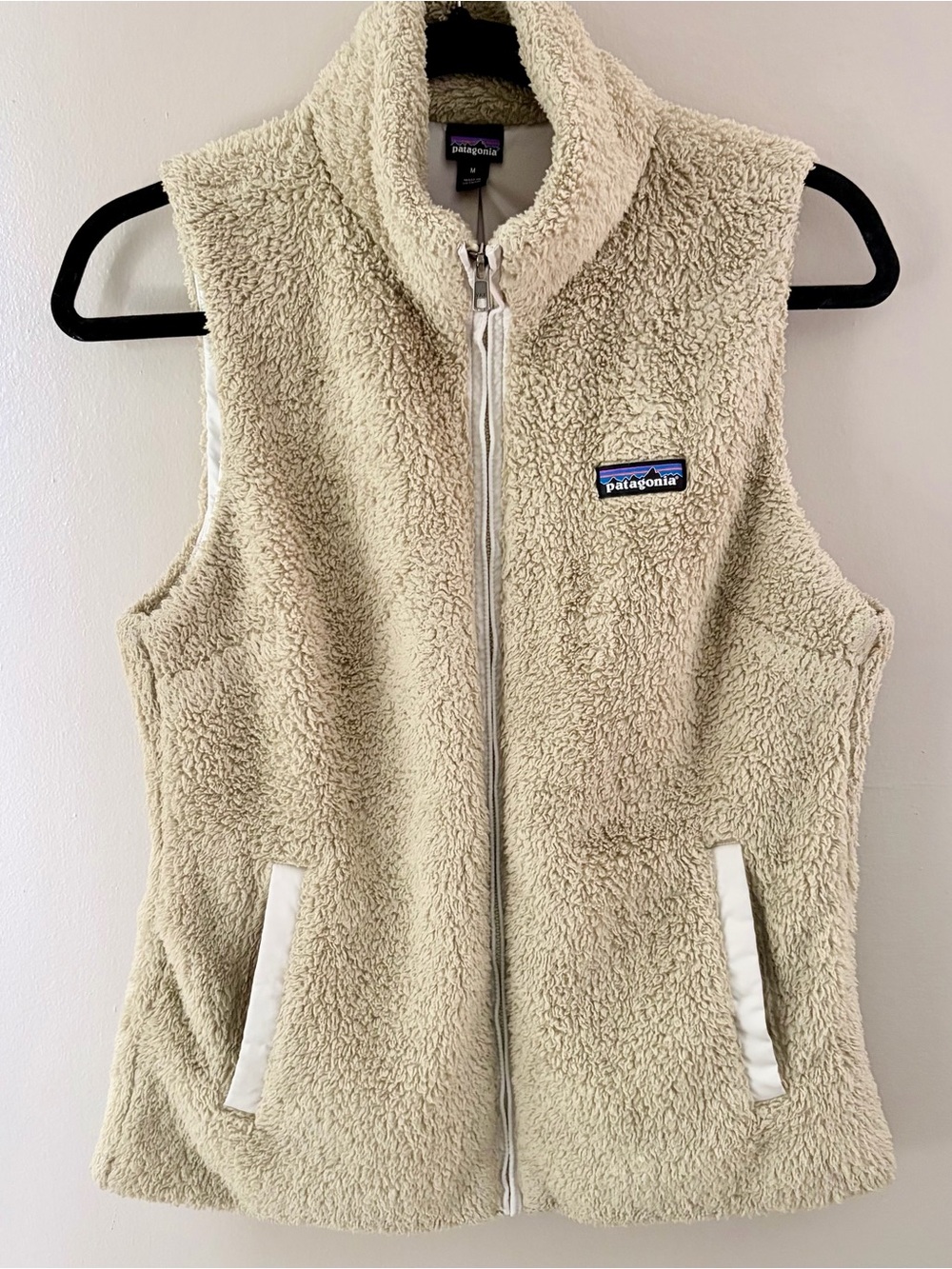 Patagonia Women’s Los Gatos Fleece Vest Cream Beige Size Medium